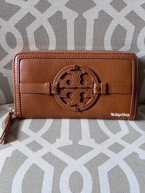 Tory Burch Holly Continental Wallet NWOT